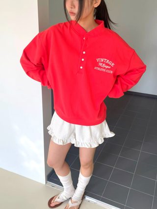 红色