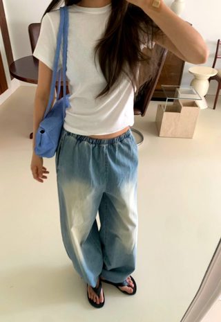 白色
