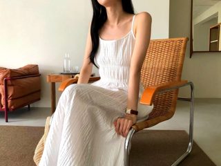 白色