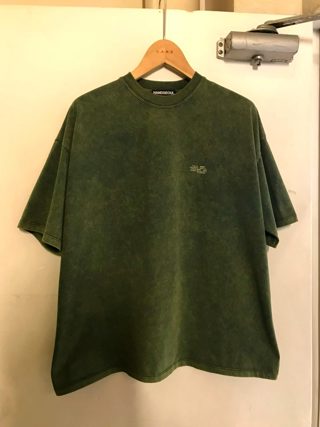 藏青色