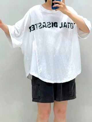 白色