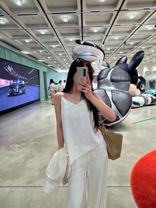 白色