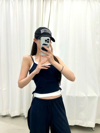 藏青色
