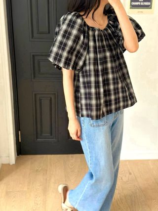 藏青色