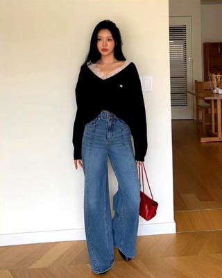 黑色