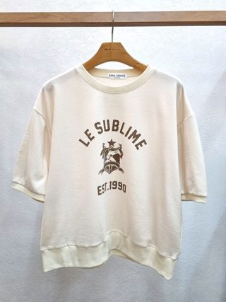 咖啡色