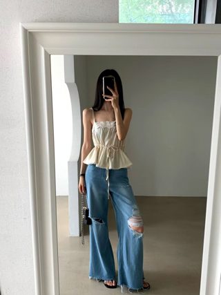 浅蓝色