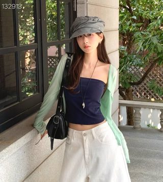 灰色