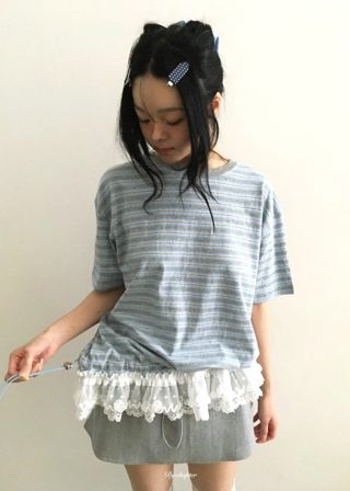 浅蓝色