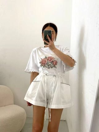 白色