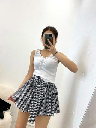 白色