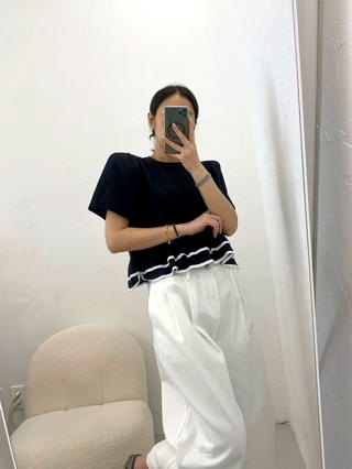 黑色