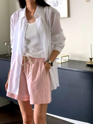 白色
