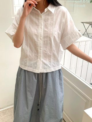 白色