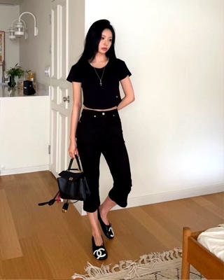 白色