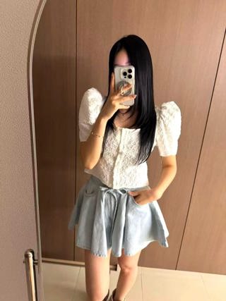 白色