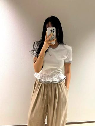 白色