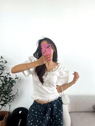 白色