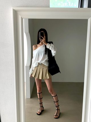 白色