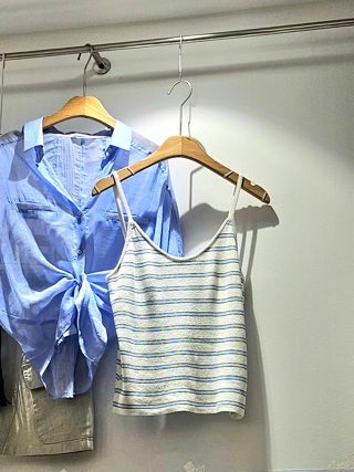 浅绿色