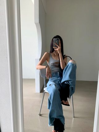 白色