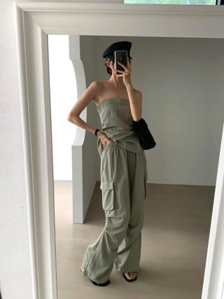 军绿色