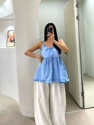 浅蓝色