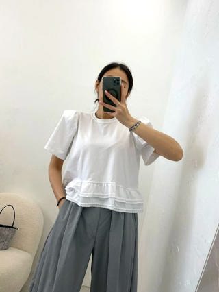 白色