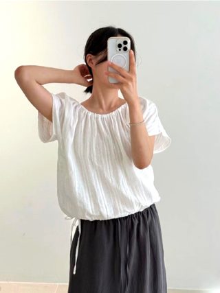 白色