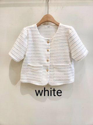 白色