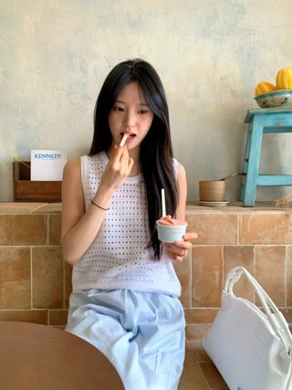 白色