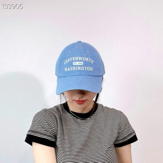 灰色