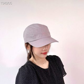 咖啡色