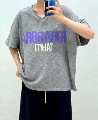 灰色