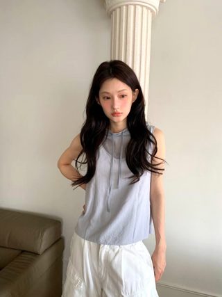 灰色