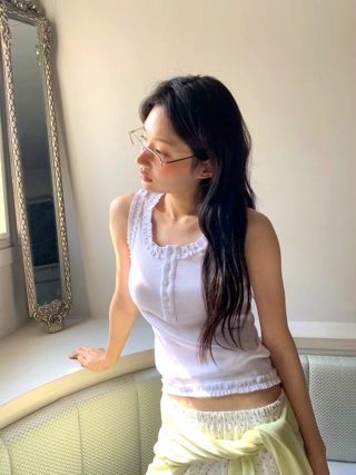 灰色