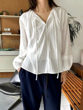 白色