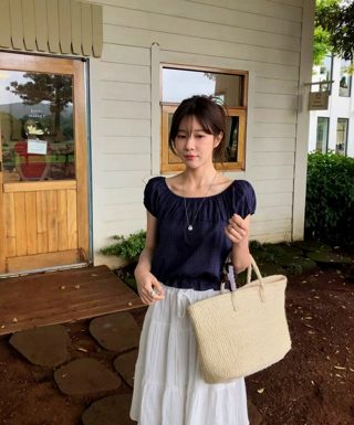 藏青色