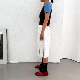 白色