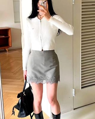 白色