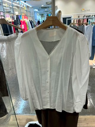 白色