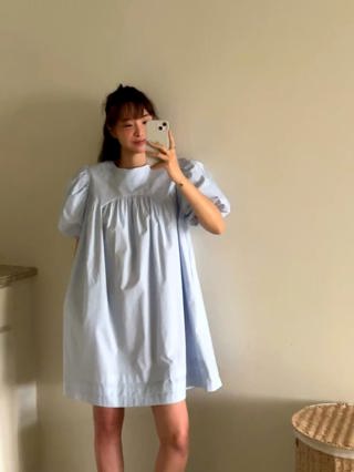 浅蓝色