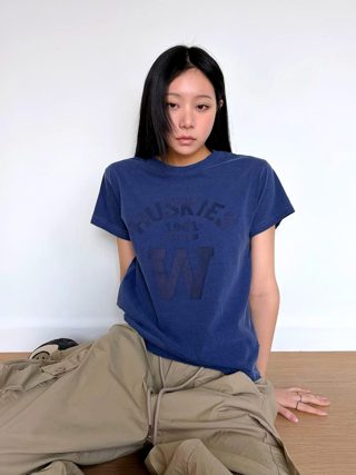 藏青色