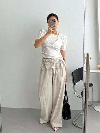 白色