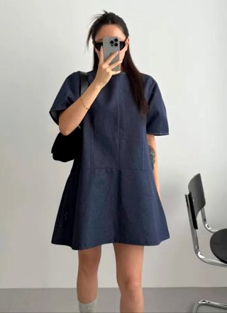 藏青色