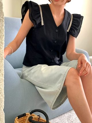 卡其色