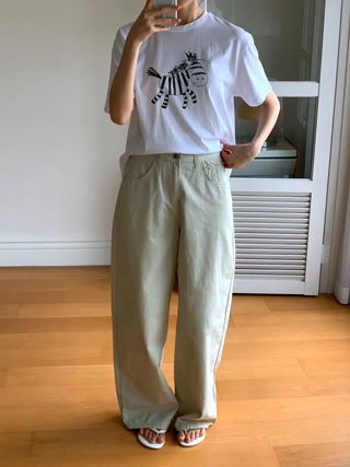 白色