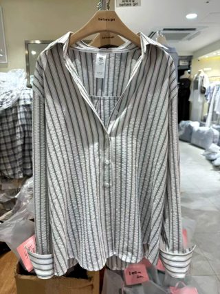 咖啡色