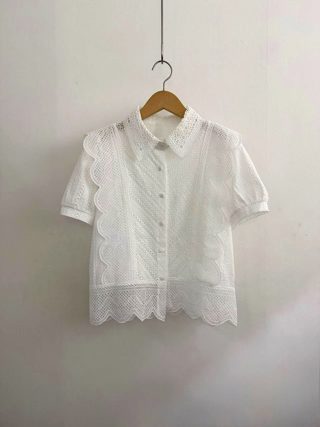白色
