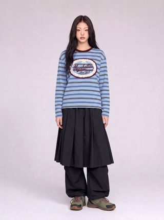 浅蓝色
